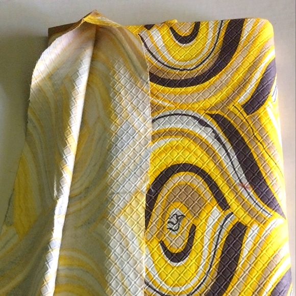 FABRIC YELLOW/GRAY WHITE POLY BLEND - Picture 3 of 6